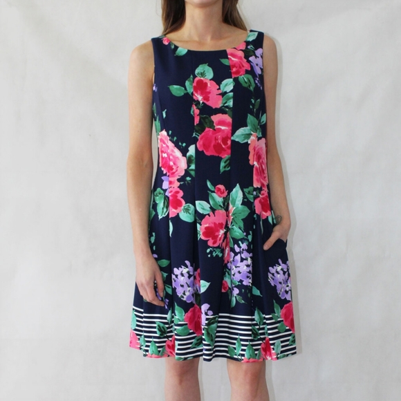 Jessica Howard floral fit and flare pleated dress sz 8 *2 - Picture 2 of 9